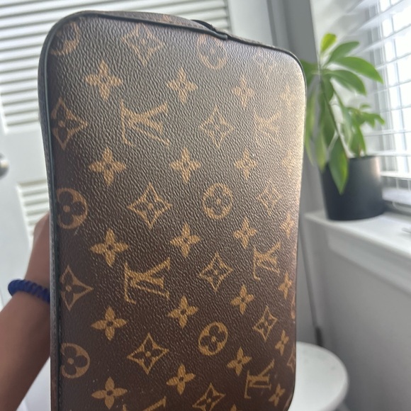 Louis Vuitton Neo Noe MM - Picture 3 of 6